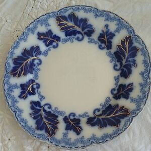 Johnson Brothers Norman dynasty Flow Blue and Gold Dinnerware Plate 9"
